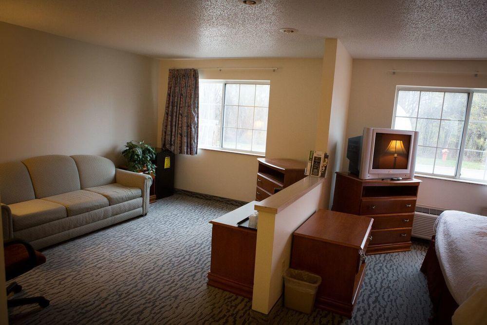 Regency Inn & Suites Anoka Екстер'єр фото